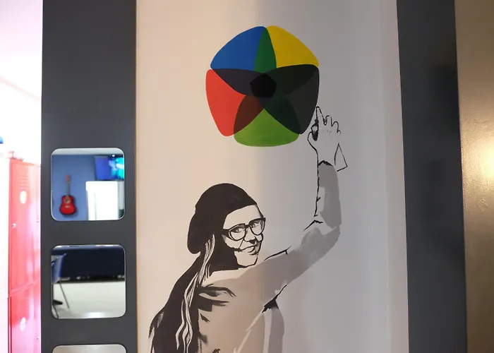 Alternative Creative Youth Hostel Barcelona