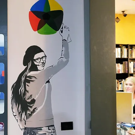 Alternative Creative Youth Ostello