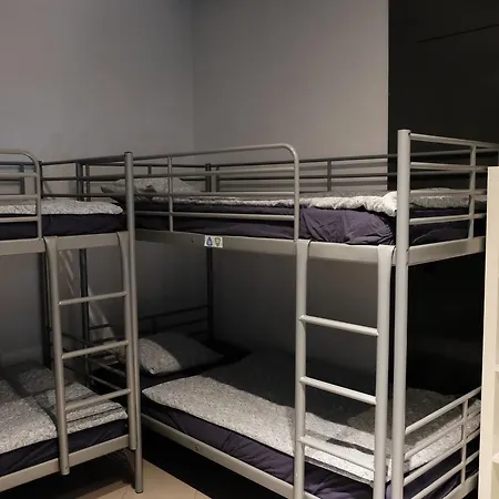 Alternative Creative Youth Hostel