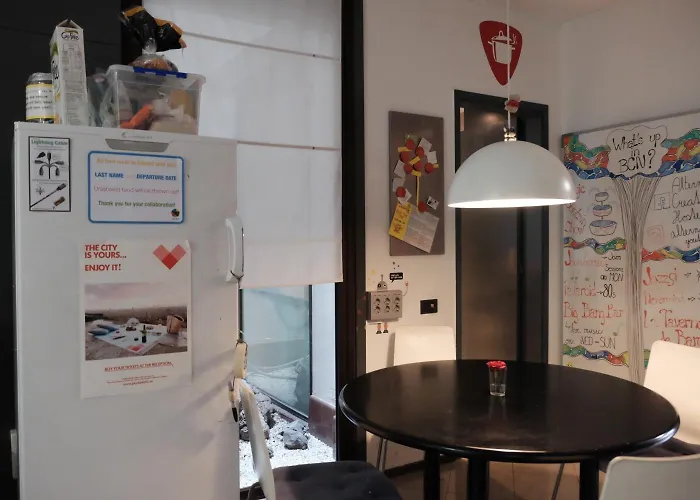 Alternative Creative Youth Hostel Barselona